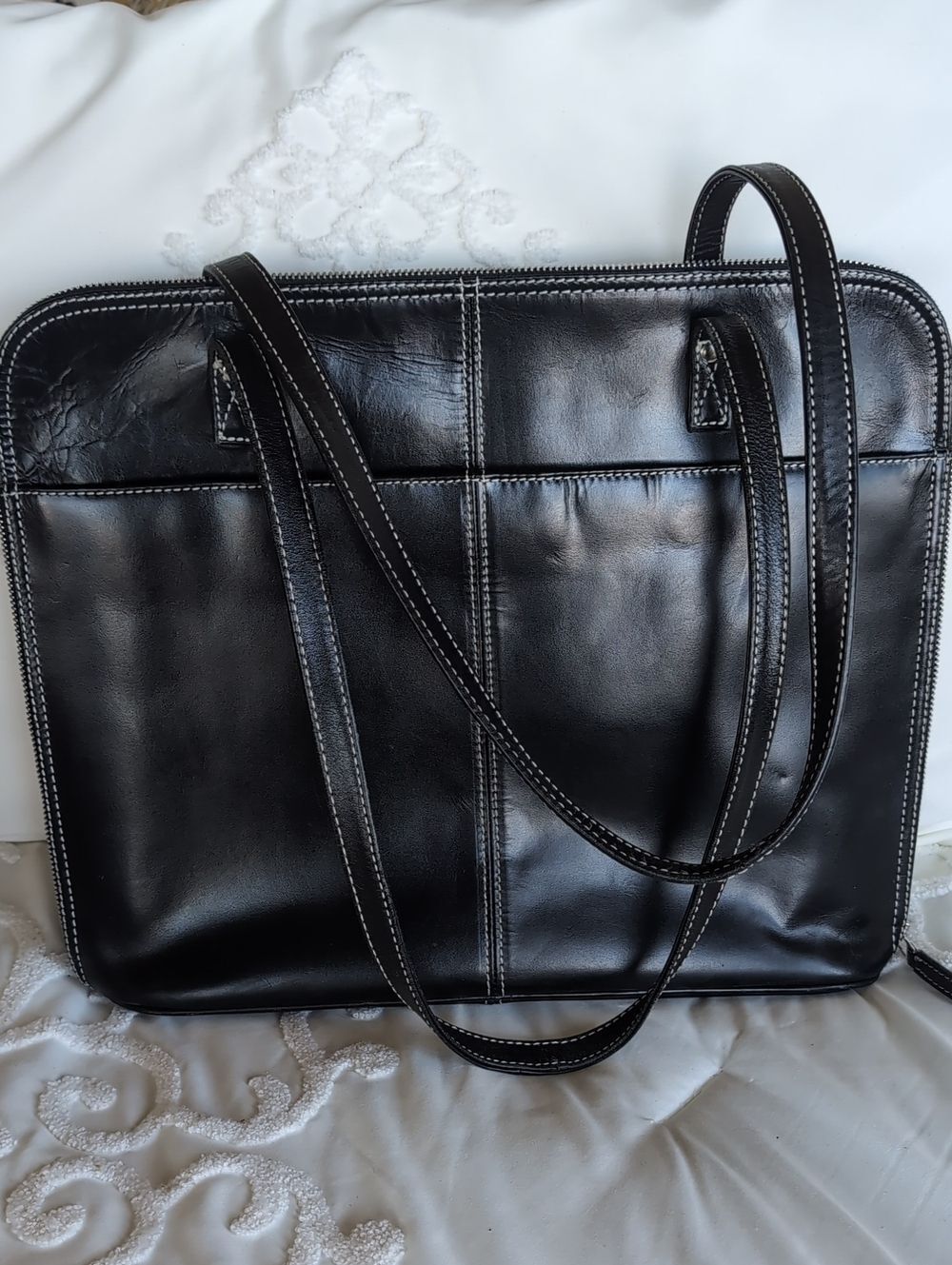 Latico UNISEX ♣️Black Leather Business Laptop Satchel Bag